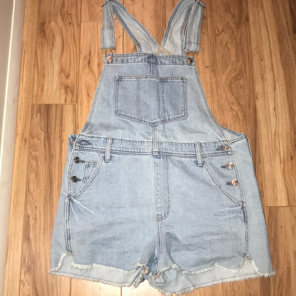 American Eagle light wash overalls - Picture 2 of 2